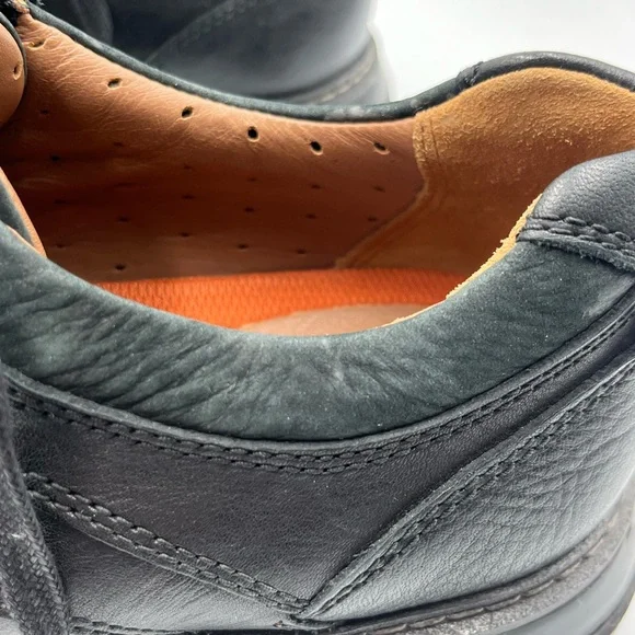 Men’s Clark’s Unstructured Black Leather Oxfords Size 11 - Picture 14 of 16